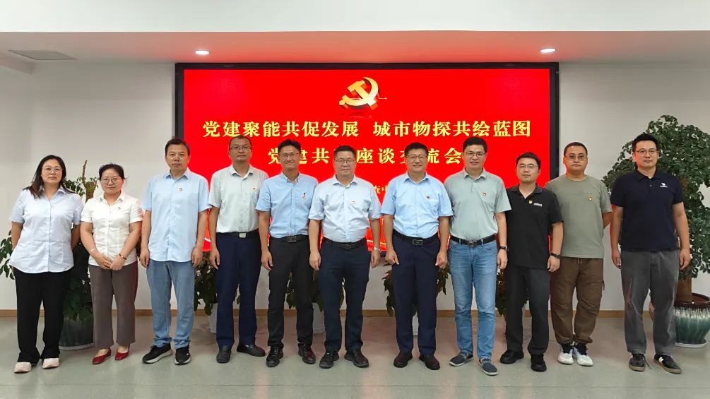 4b8f17f3e8732ae0f92c66533ee8f93f.jpg 4b8f17f3e8732ae0f92c66533ee8f93f.jpg